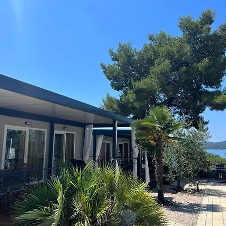 Dalmaris Camp - Prestige Mobile Homes Holiday park Biograd Na Moru