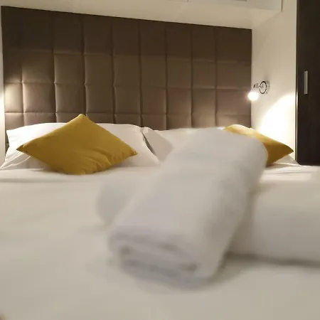 Holiday park Dalmaris Camp - Prestige Mobile Homes 3*