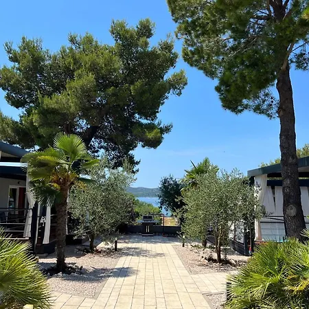 Dalmaris Camp - Prestige Mobile Homes 3* Biograd Na Moru