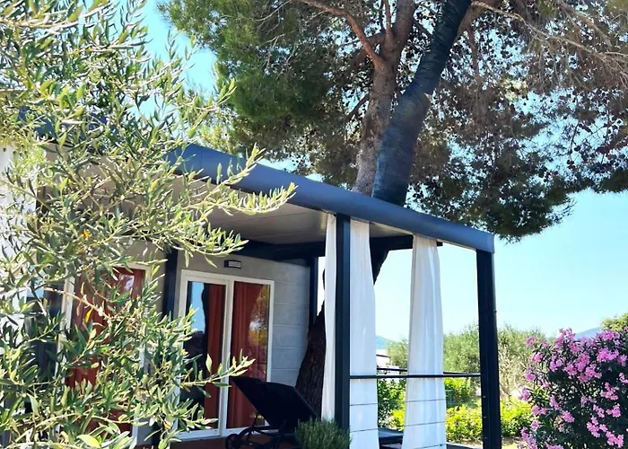 Dalmaris Camp - Prestige Mobile Homes Biograd Na Moru